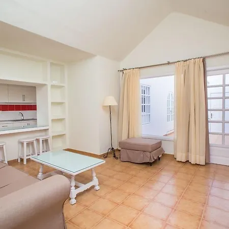 Livvo Gaviotas Apartament *