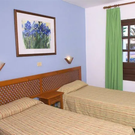 Livvo Gaviotas Apartament *
