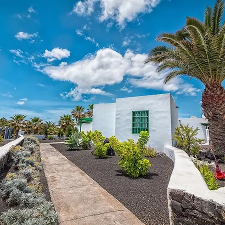 Livvo Gaviotas Apartament Puerto del Carmen (Lanzarote)